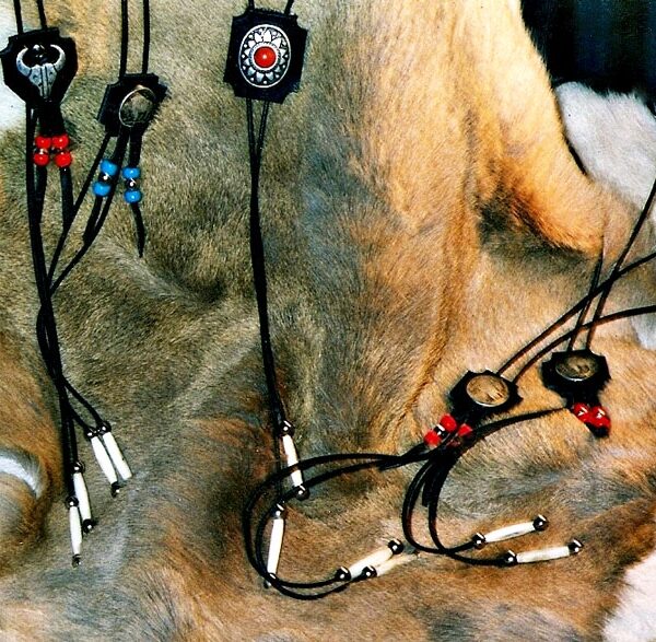 Bolo tie Ref AAC031