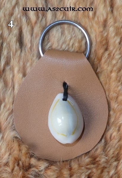 Porte-clefs coquillage NDN Ref ACE237 Porte-clefs coquillage NDN Ref ACE237