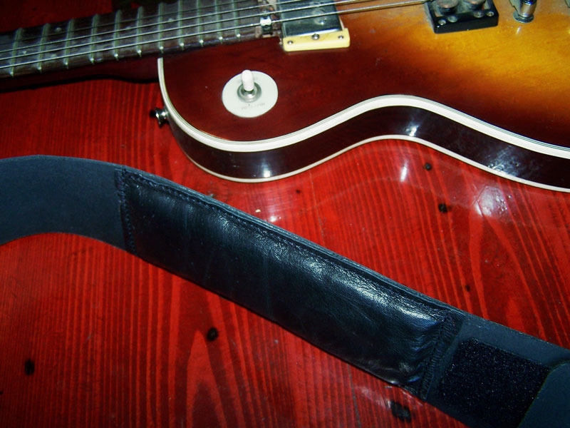 Sangles Guitares Tentation Ref ACM044 – As 2 Cuir