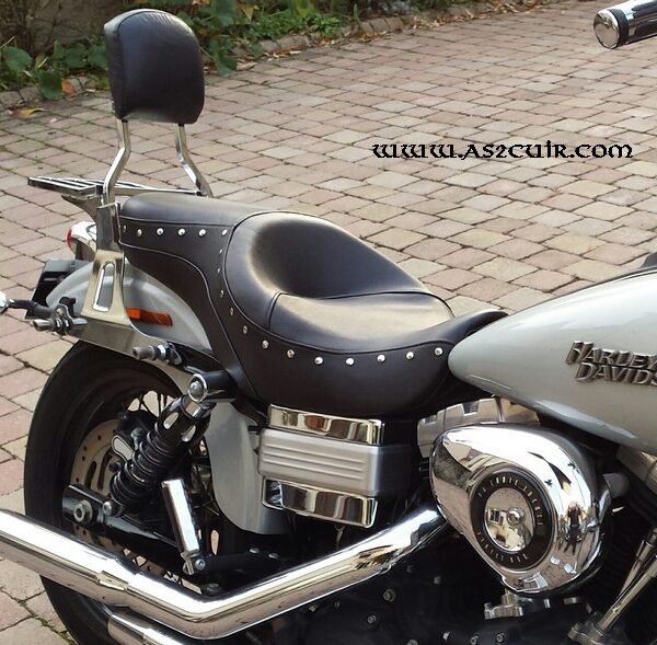 Selle confort HD dyna street bob Ref AMS077