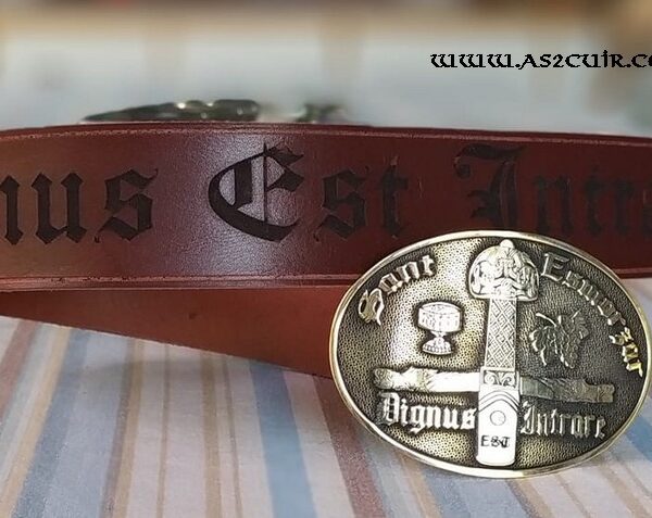 Ceinture gravée